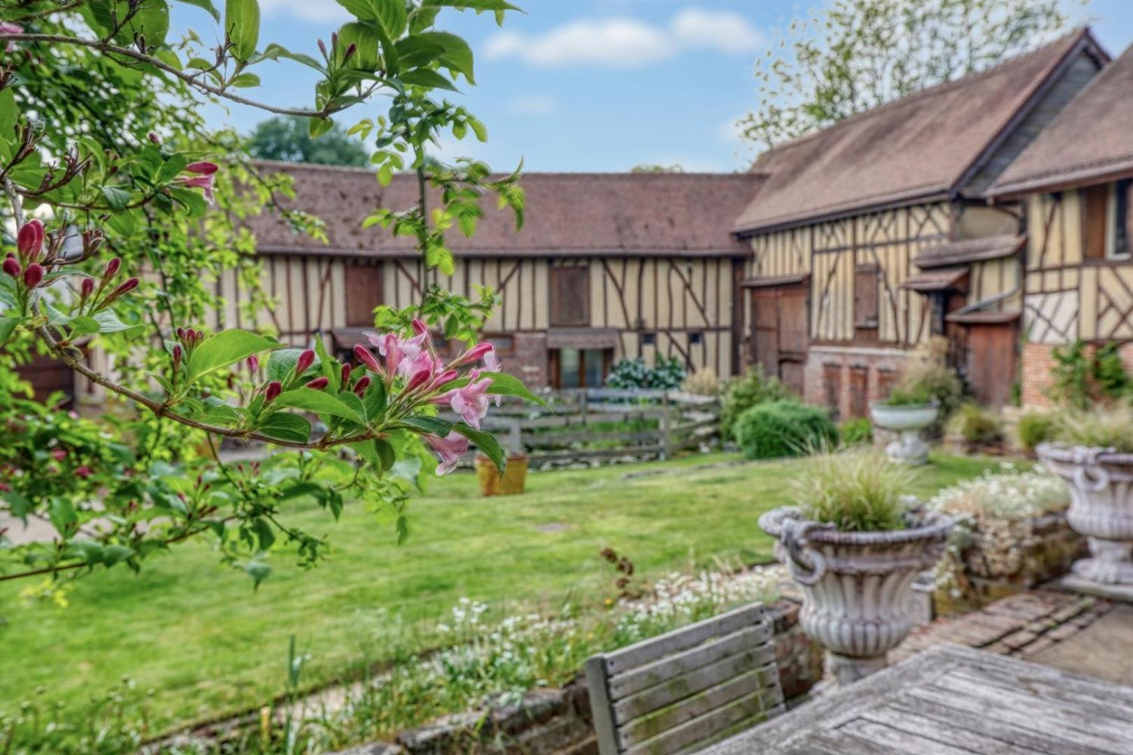 Domaine De Regnonval Bed & Breakfast Blicourt Eksteriør bilde